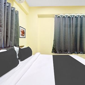 Hotel O Mint Palace